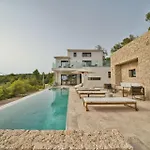 Evelinas View Porto Heli
