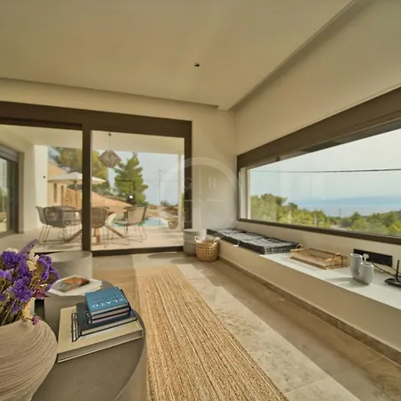 וילה Evelinas View *